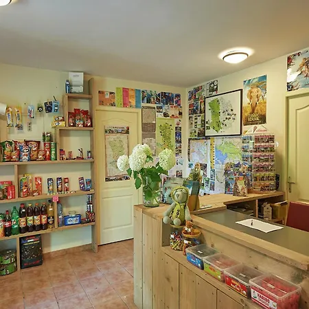 In France With Garden & Barbecue *