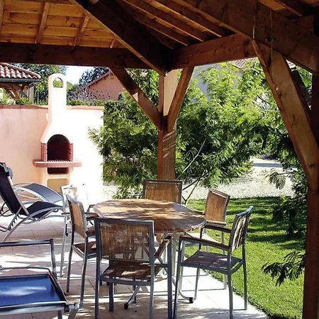 In France With Garden & Barbecue