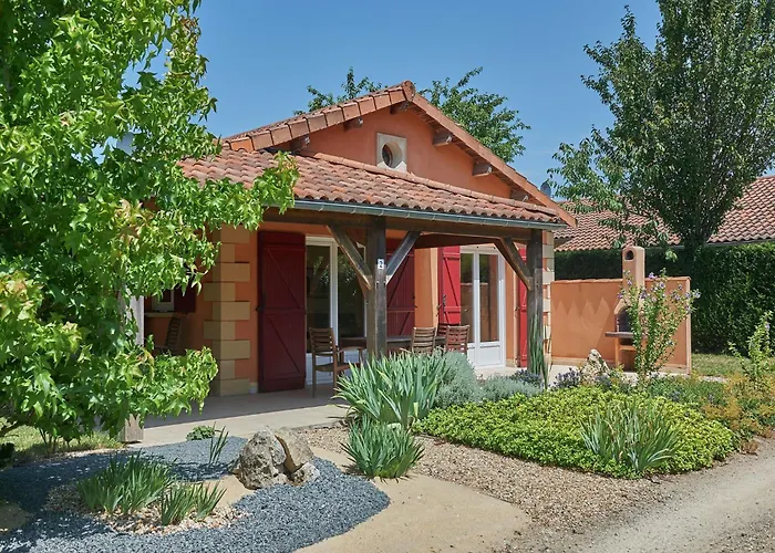 In France With Garden & Barbecue * Les Forges (Deux-Sevres)